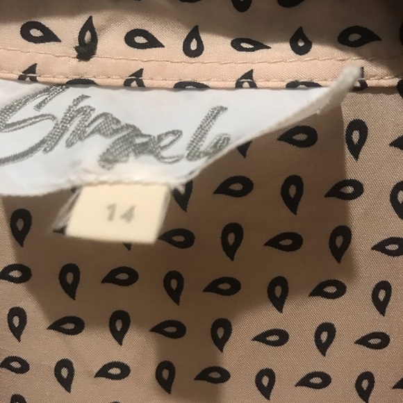 Women’s Large Button Down Shirt - Picture 2 of 3